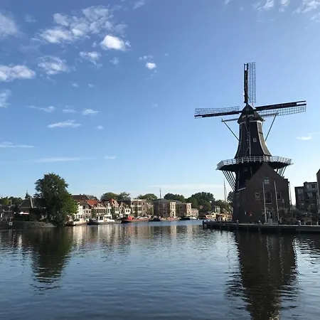 Διαμέρισμα De Haarlemse Logeerkamer Χάαρλεμ